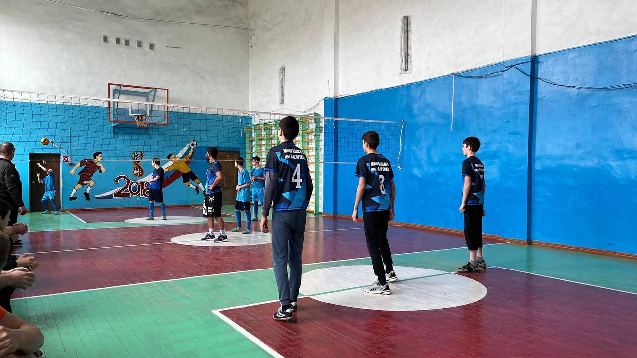 Турнир по волейболу.